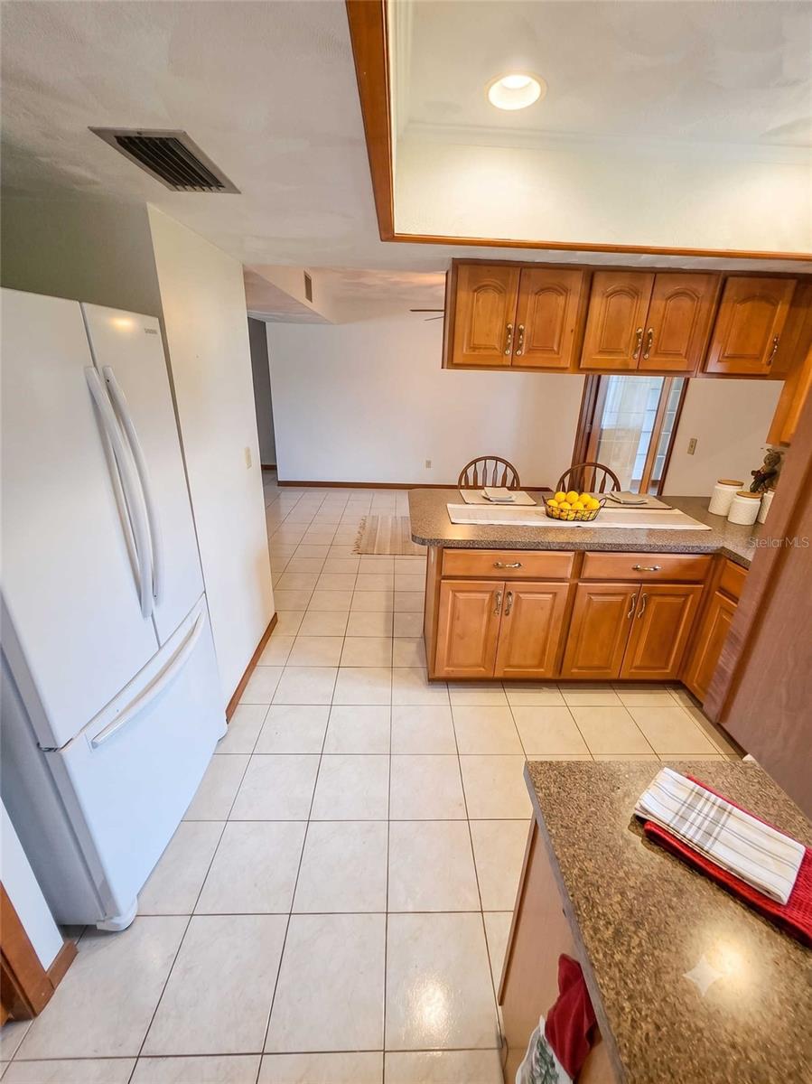 7047 Windmere Rd Property Photo 6