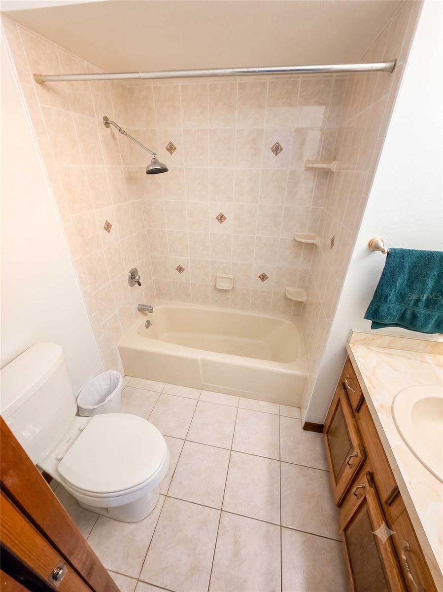 7047 Windmere Rd Property Photo 10
