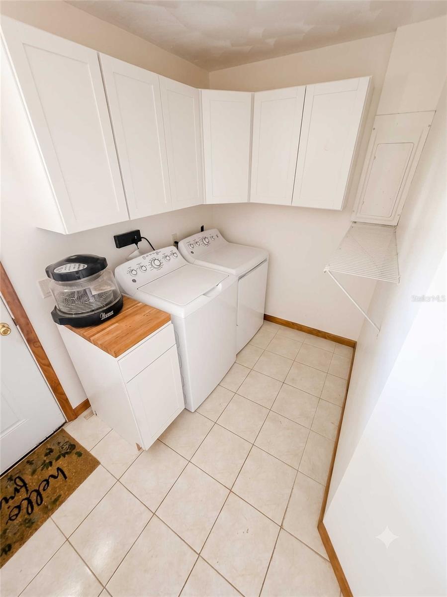 7047 Windmere Rd Property Photo 13