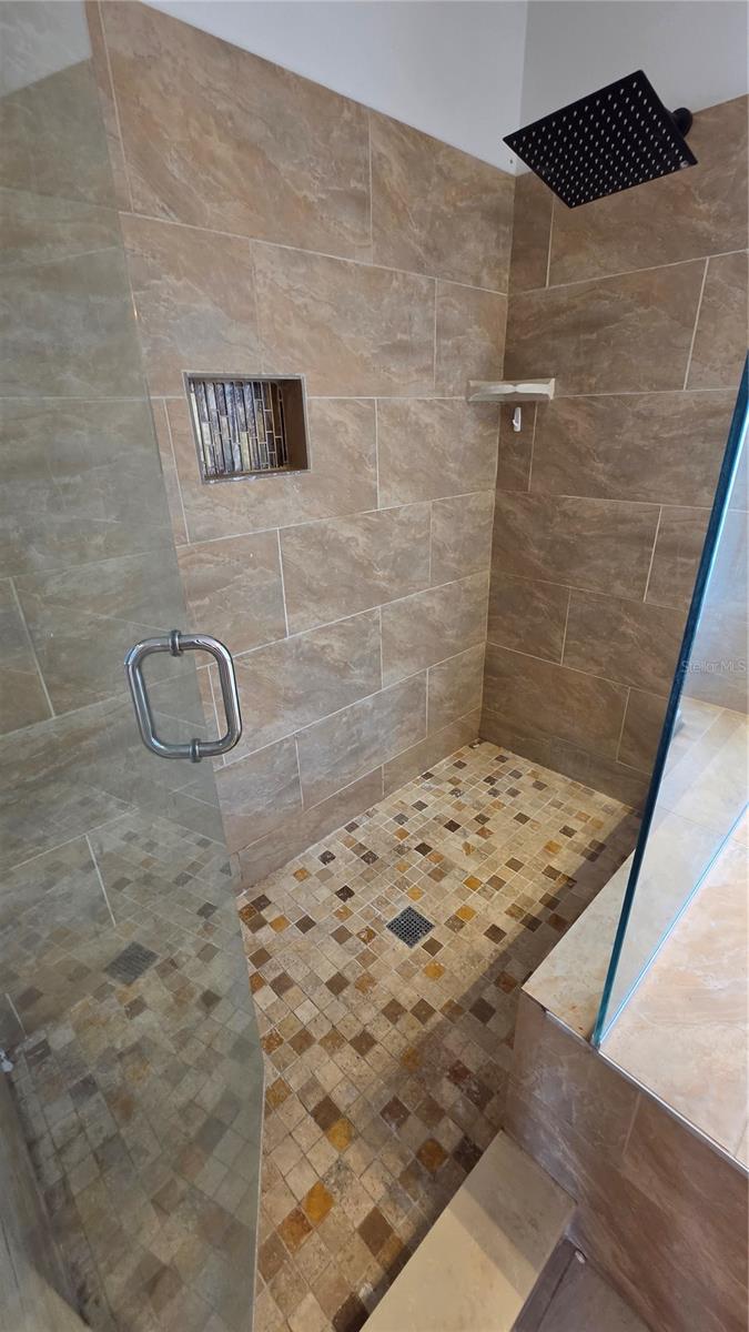 10422 Glen Willow Ln Property Photo 22