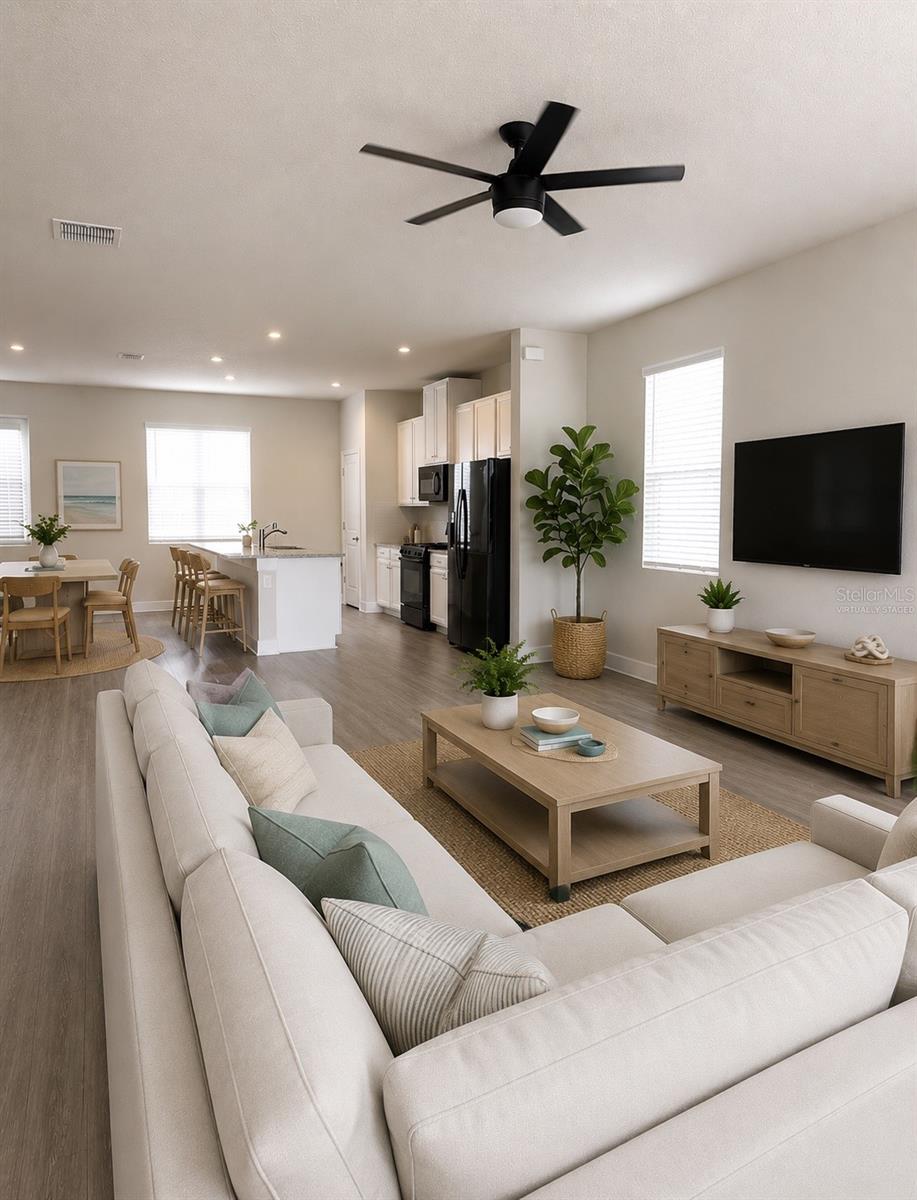 15084 Caravan Ave Property Photo 3