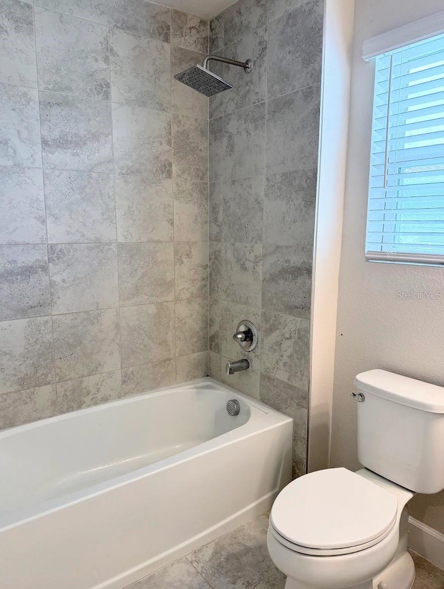 15084 Caravan Ave Property Photo 24