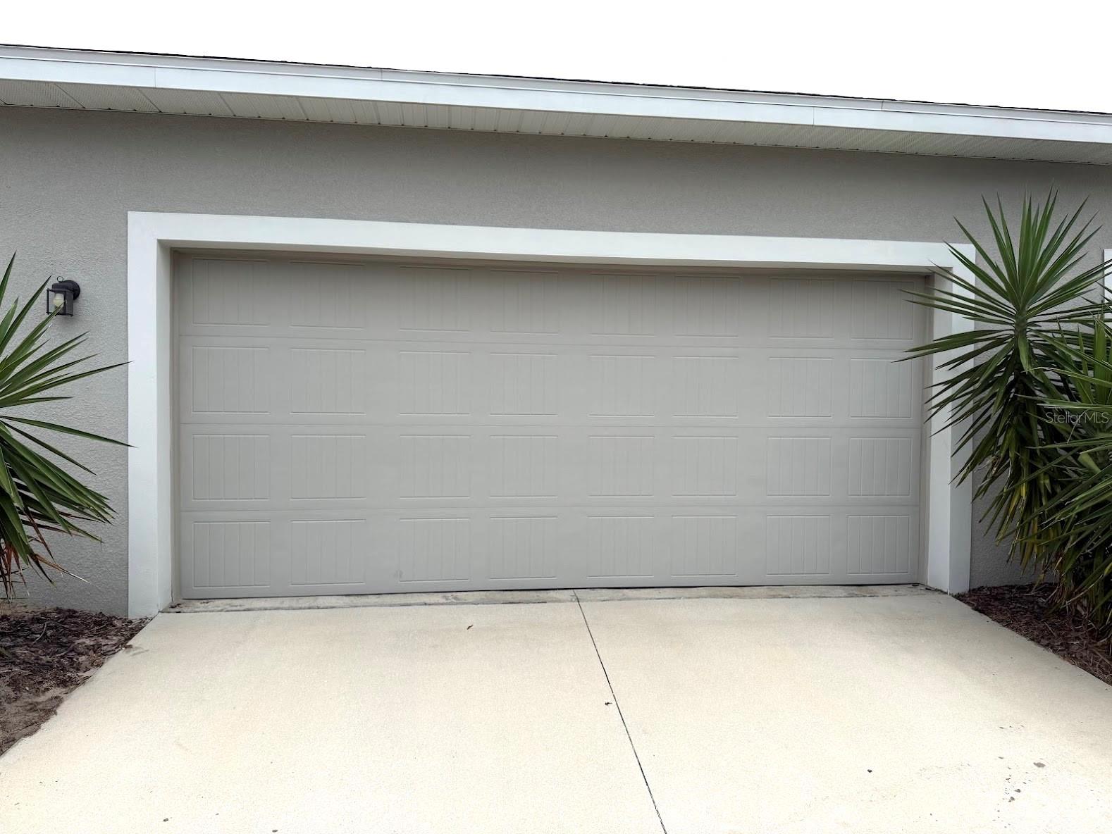 15084 Caravan Ave Property Photo 33