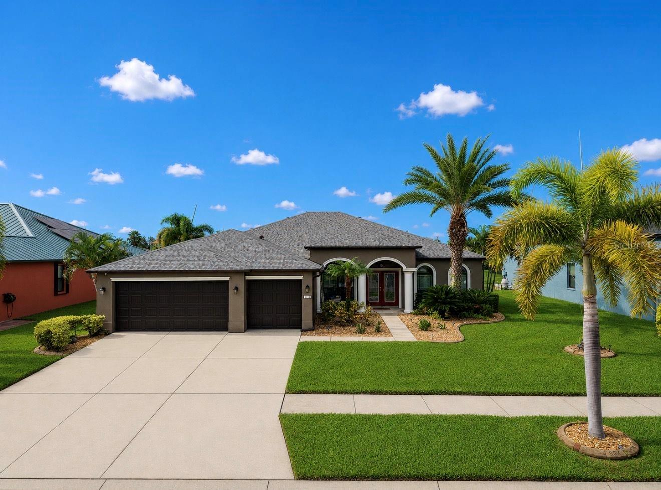 354 Hope Bay Loop Property Photo 1