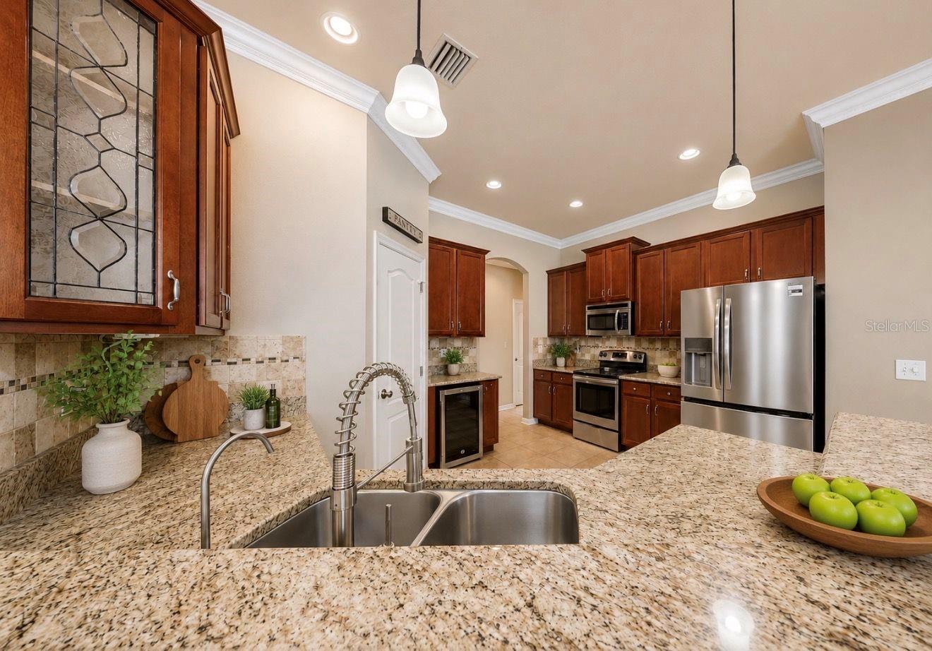 354 Hope Bay Loop Property Photo 18