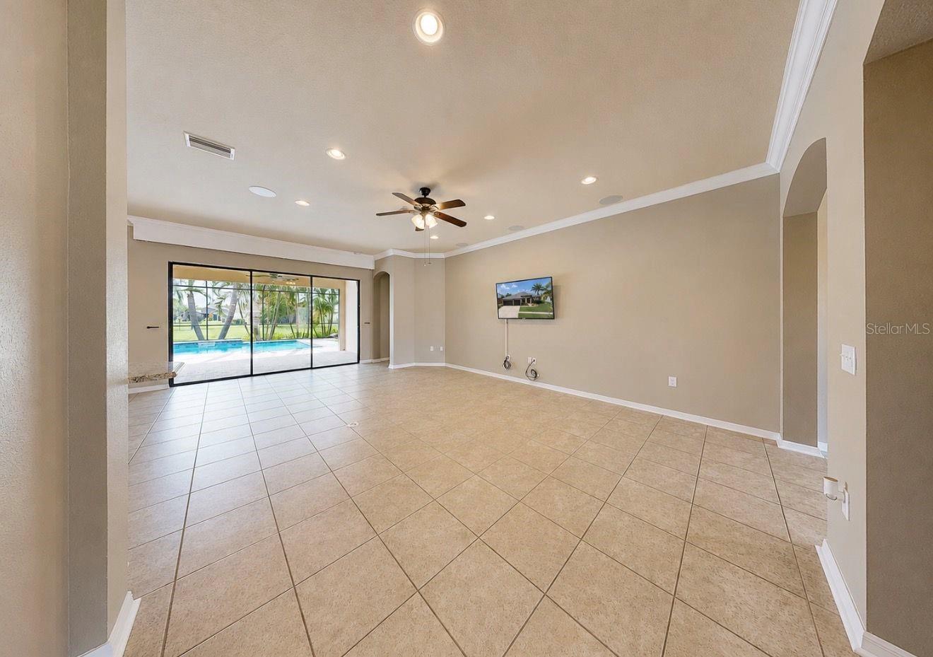 354 Hope Bay Loop Property Photo 40