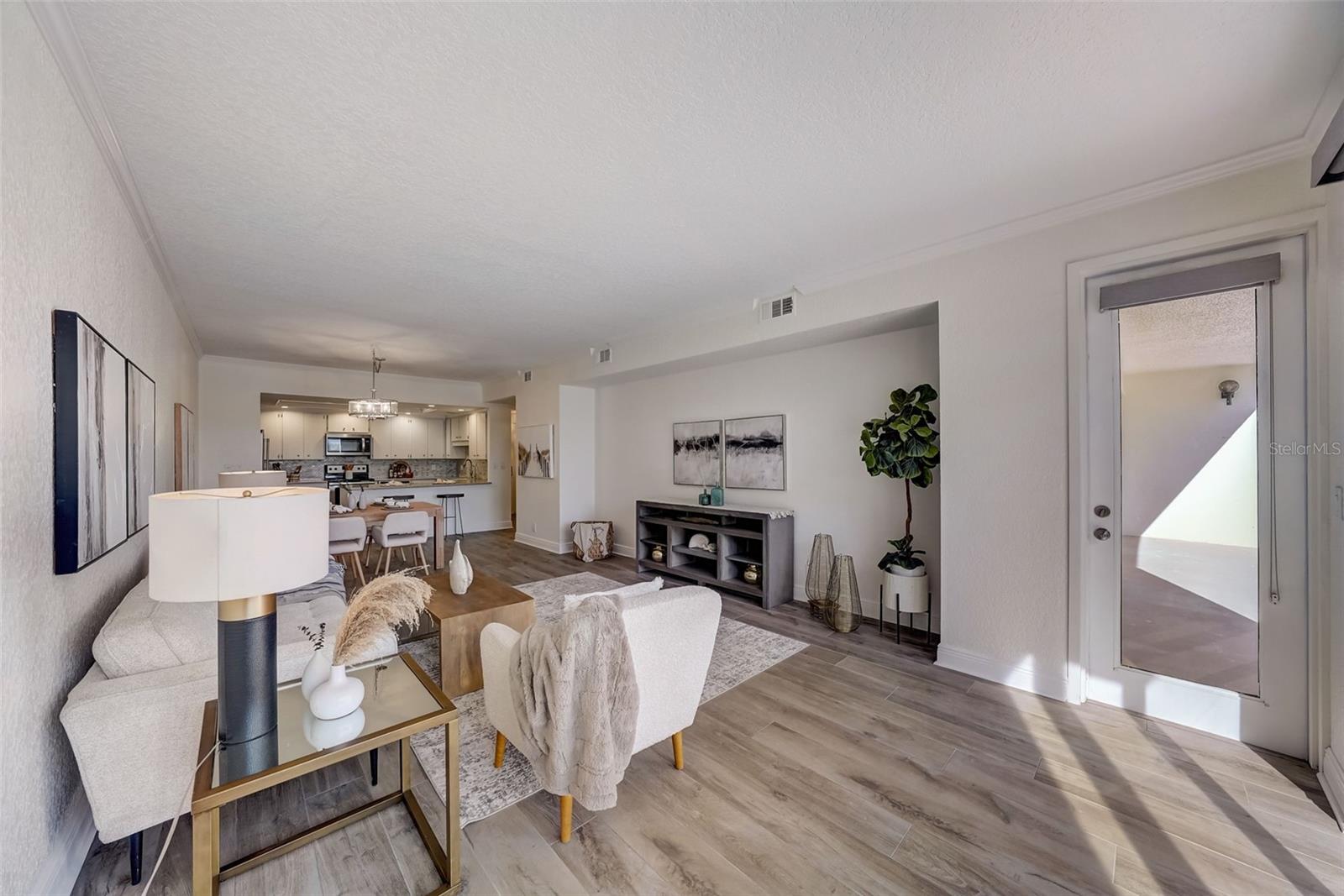 6 Belleview Blvd #101 Property Photo 10