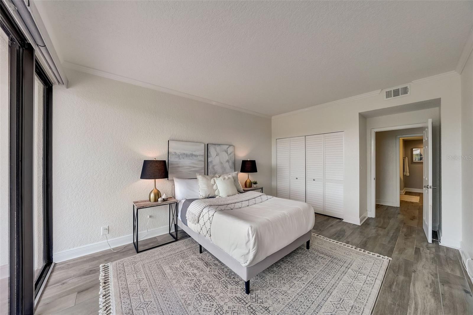 6 Belleview Blvd #101 Property Photo 15