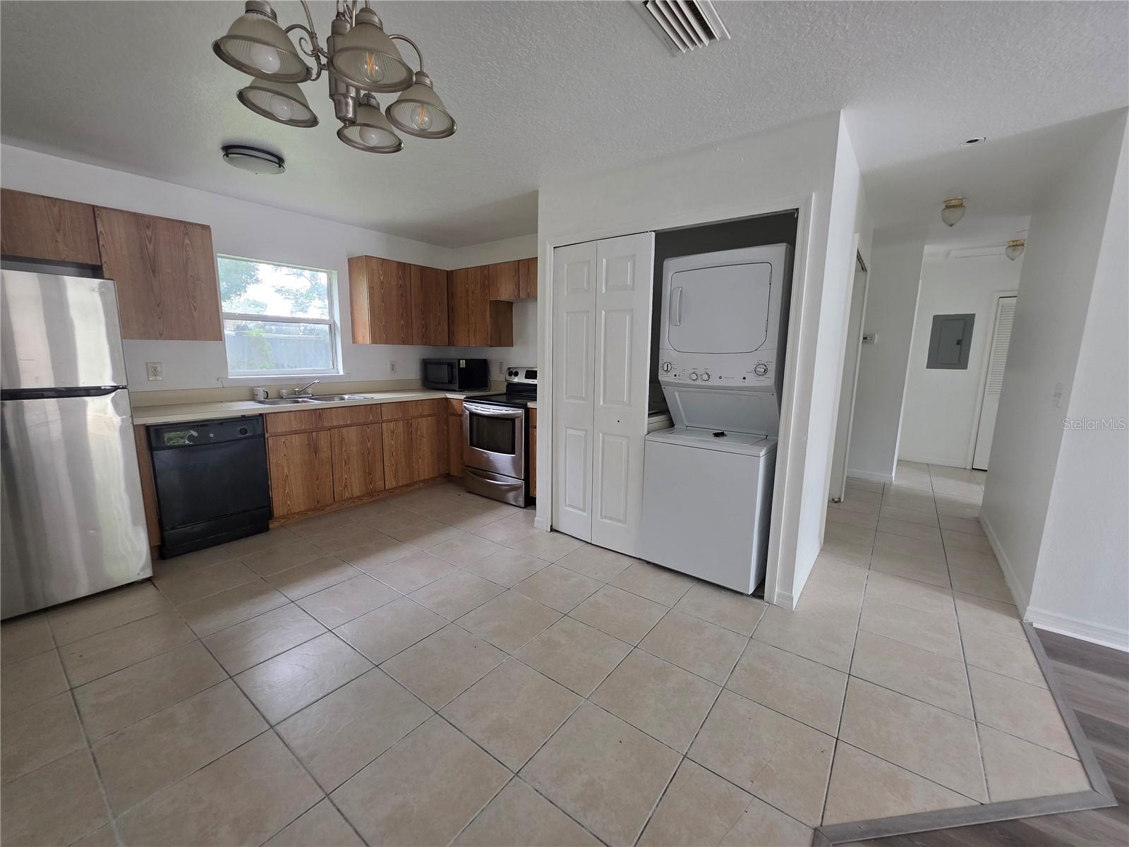 2017 N 61st St Property Photo 3