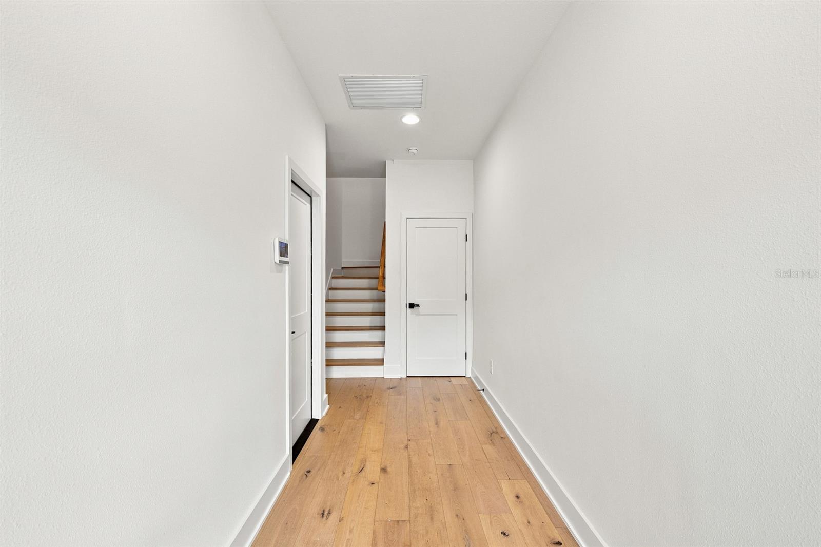 4324 W Gray St #3 Property Photo 3