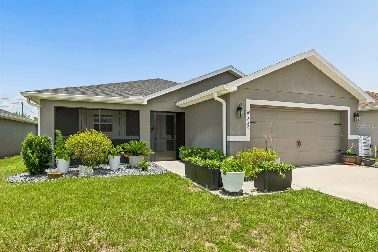 236 FOXTAIL LOOP Property Photo 1