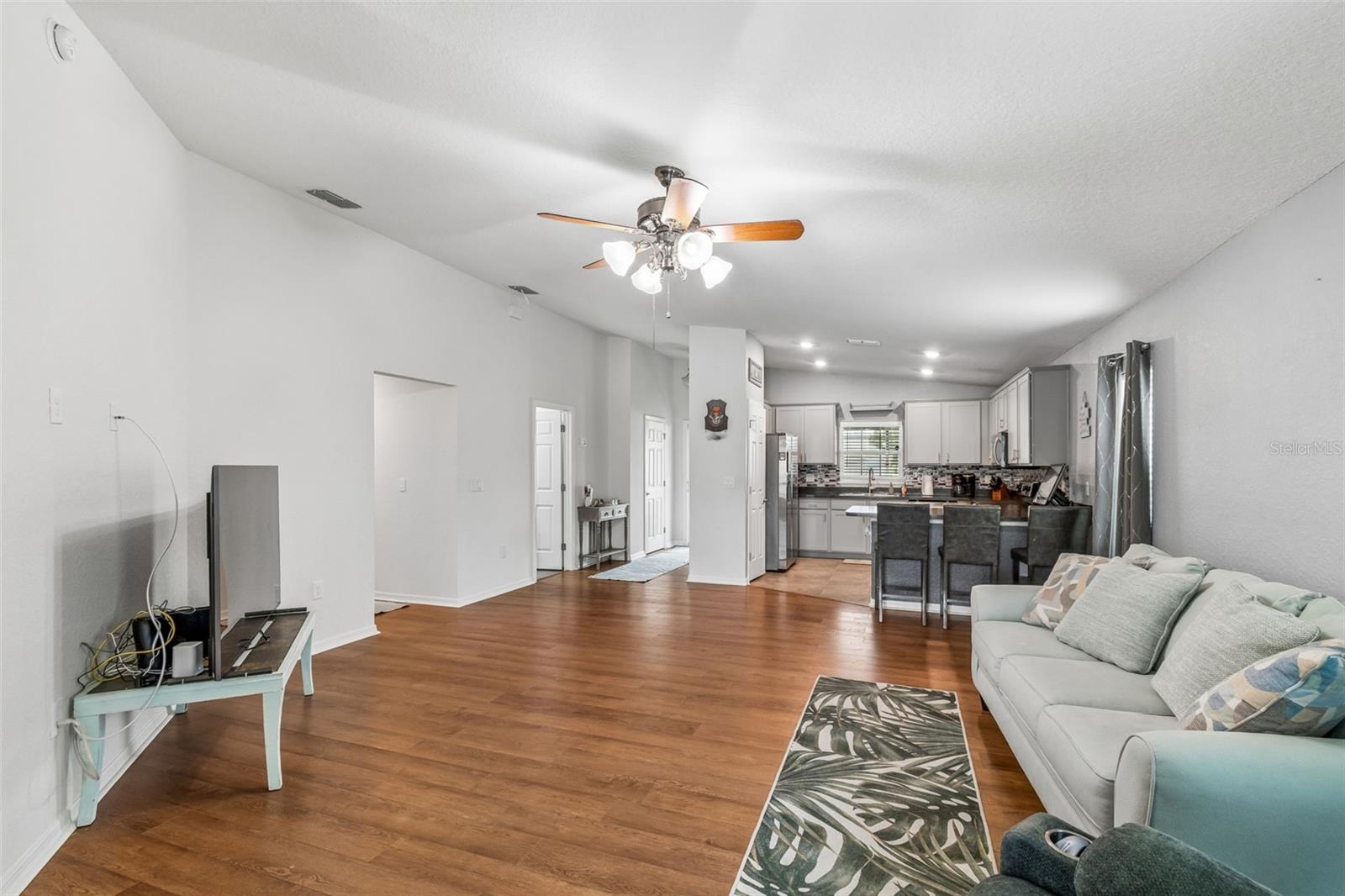 236 Foxtail Loop Property Photo 12