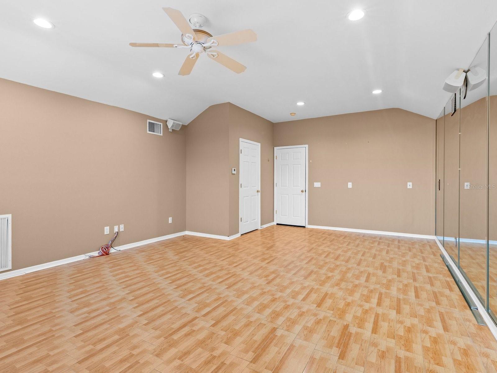 21019 Marsh Hawk Dr Property Photo 54