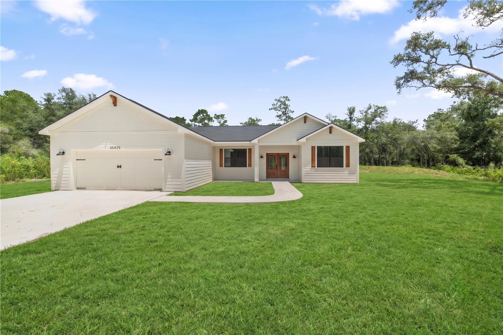 35425 Nutmeg Dr Property Photo 1