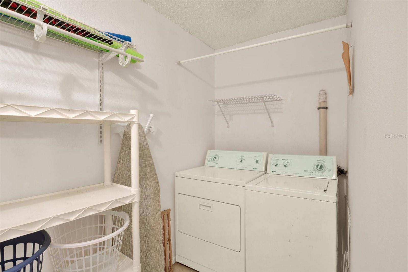 169 Medallion Blvd #e Property Photo 16