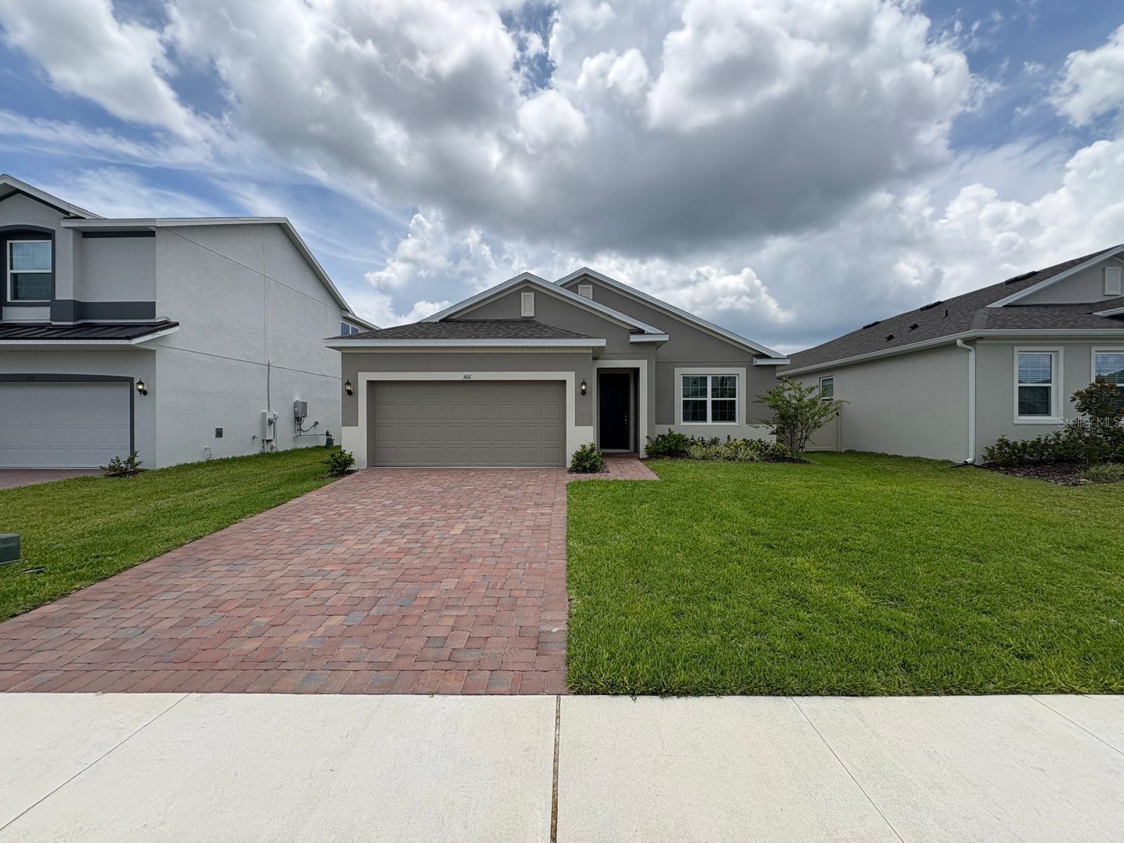 366 Siwtchgrass Loop Property Photo 1