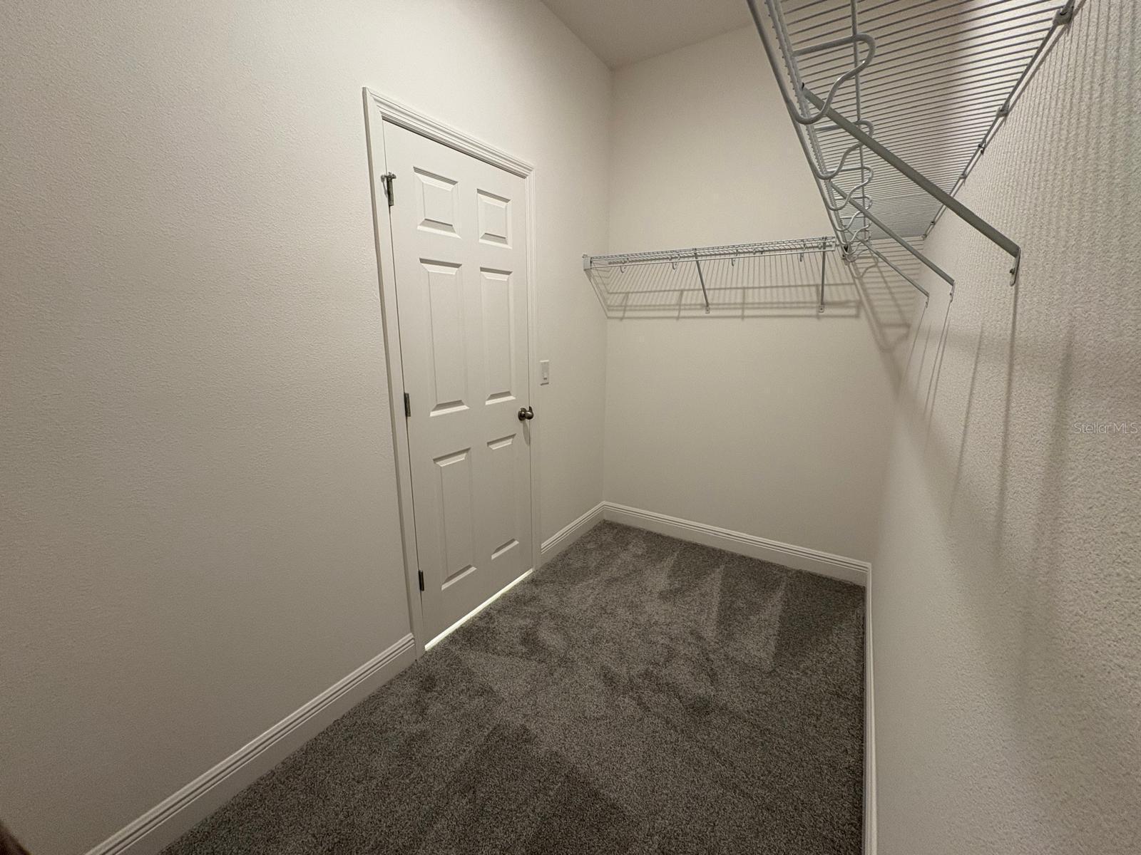 366 Siwtchgrass Loop Property Photo 24