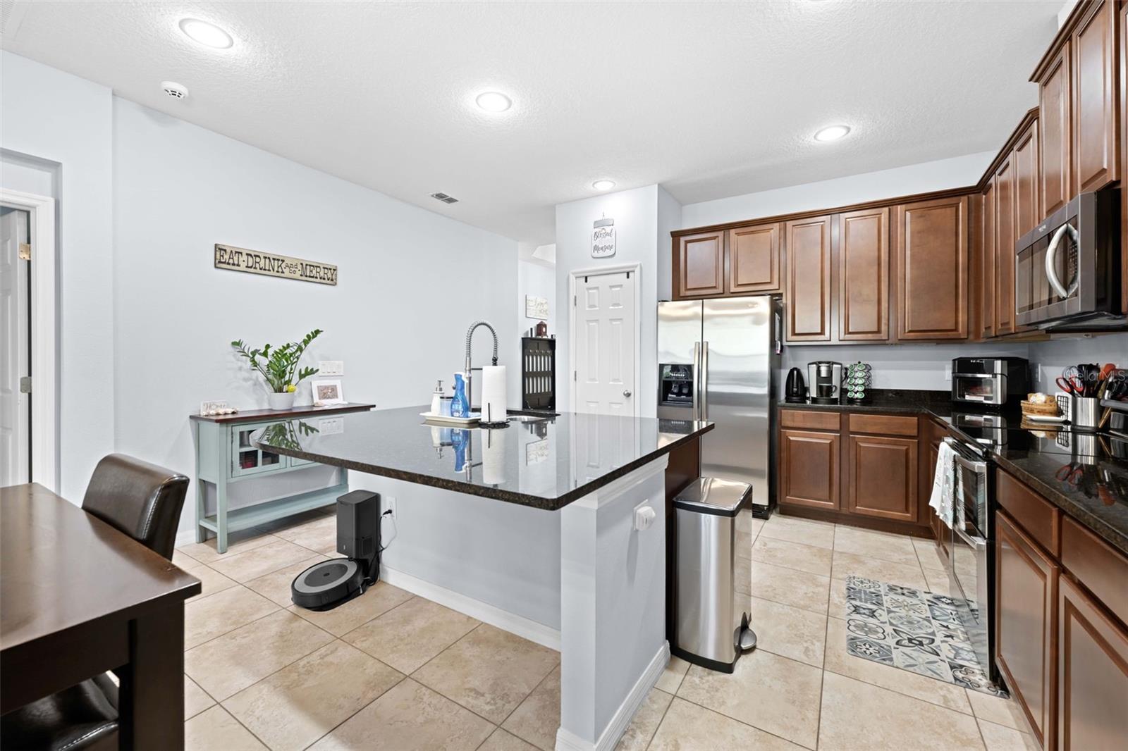 2201 Parrot Fish Dr Property Photo 17