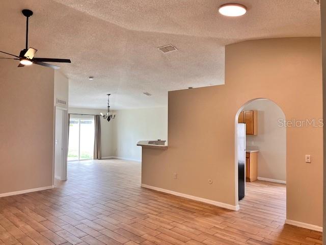 31810 Inkley Ct Property Photo 3