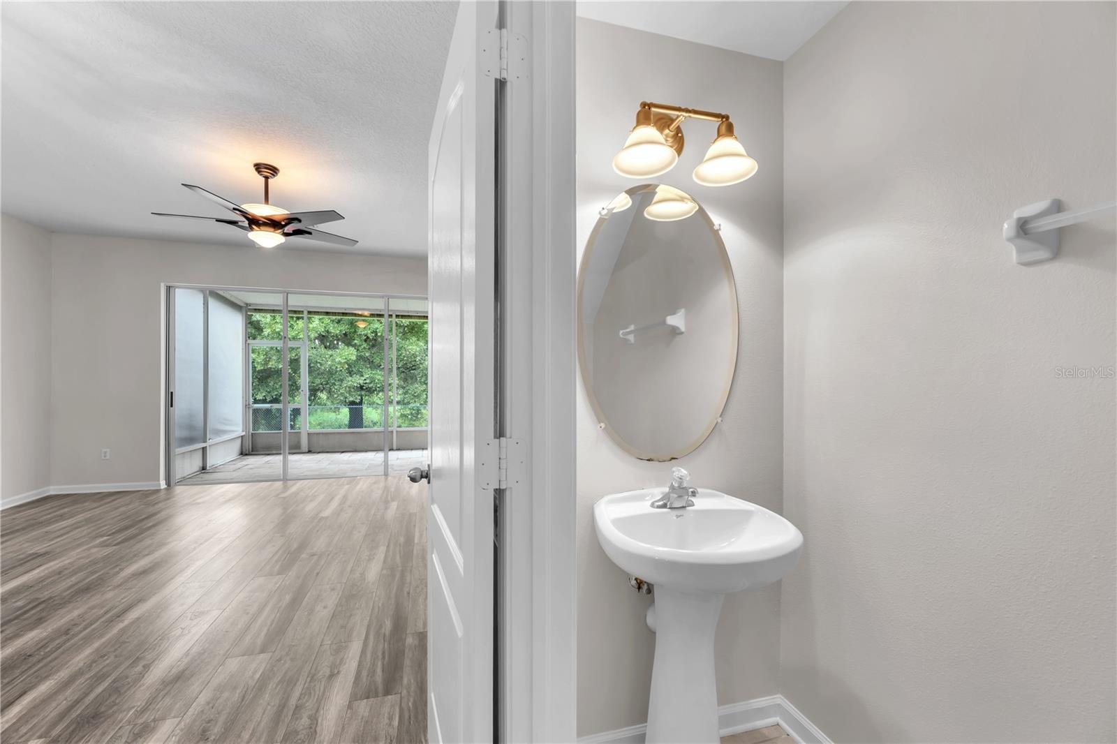 4605 Barnstead Dr Property Photo 8