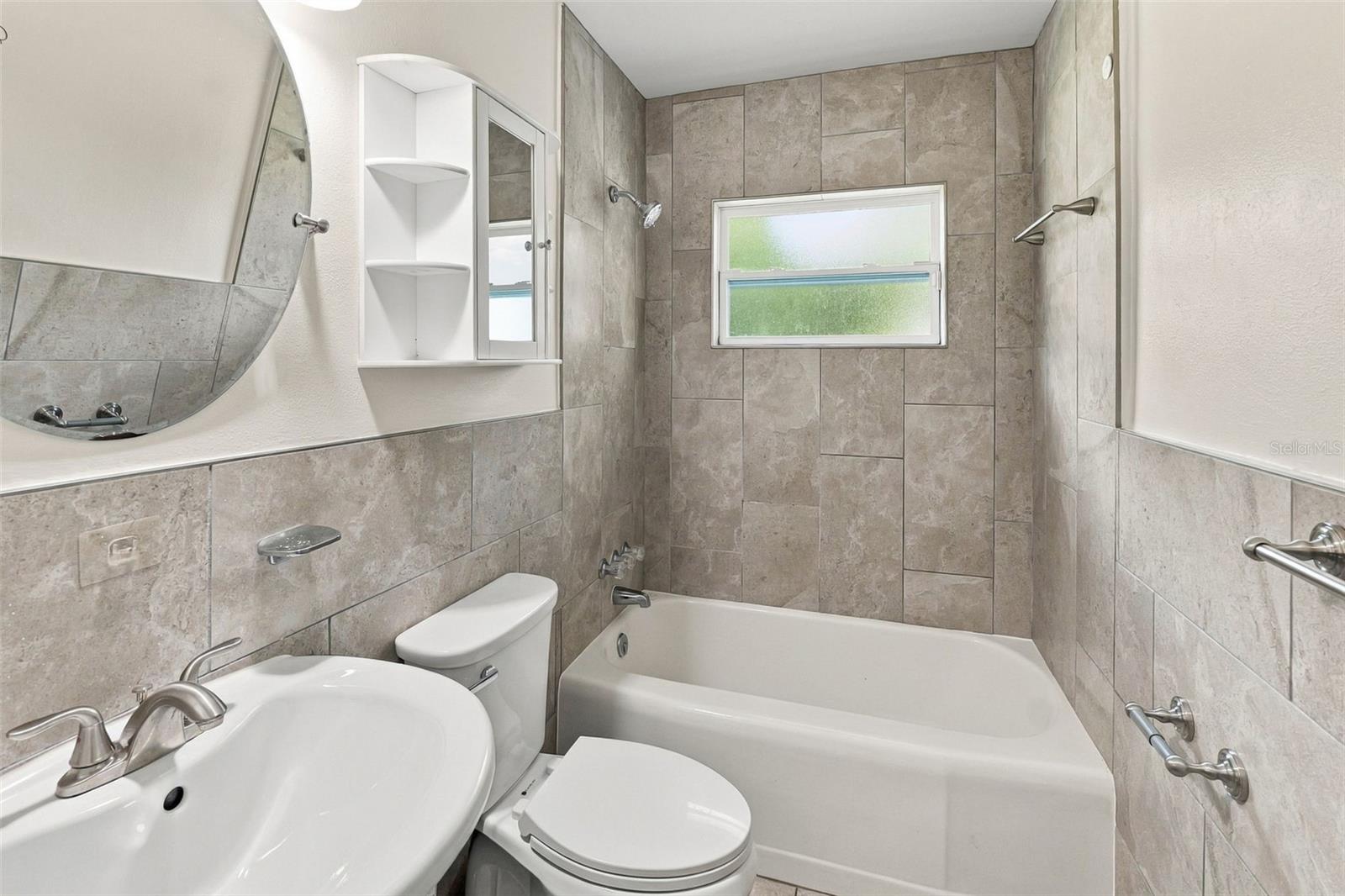 7815 Pine Hill Dr Property Photo 13