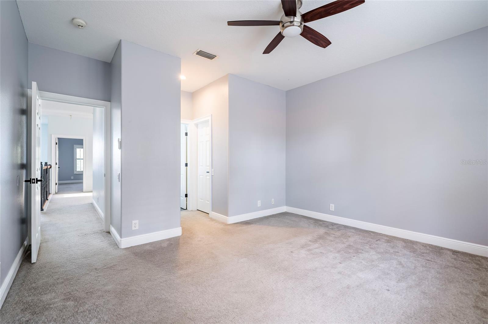 2348 Messenger Cir Property Photo 40