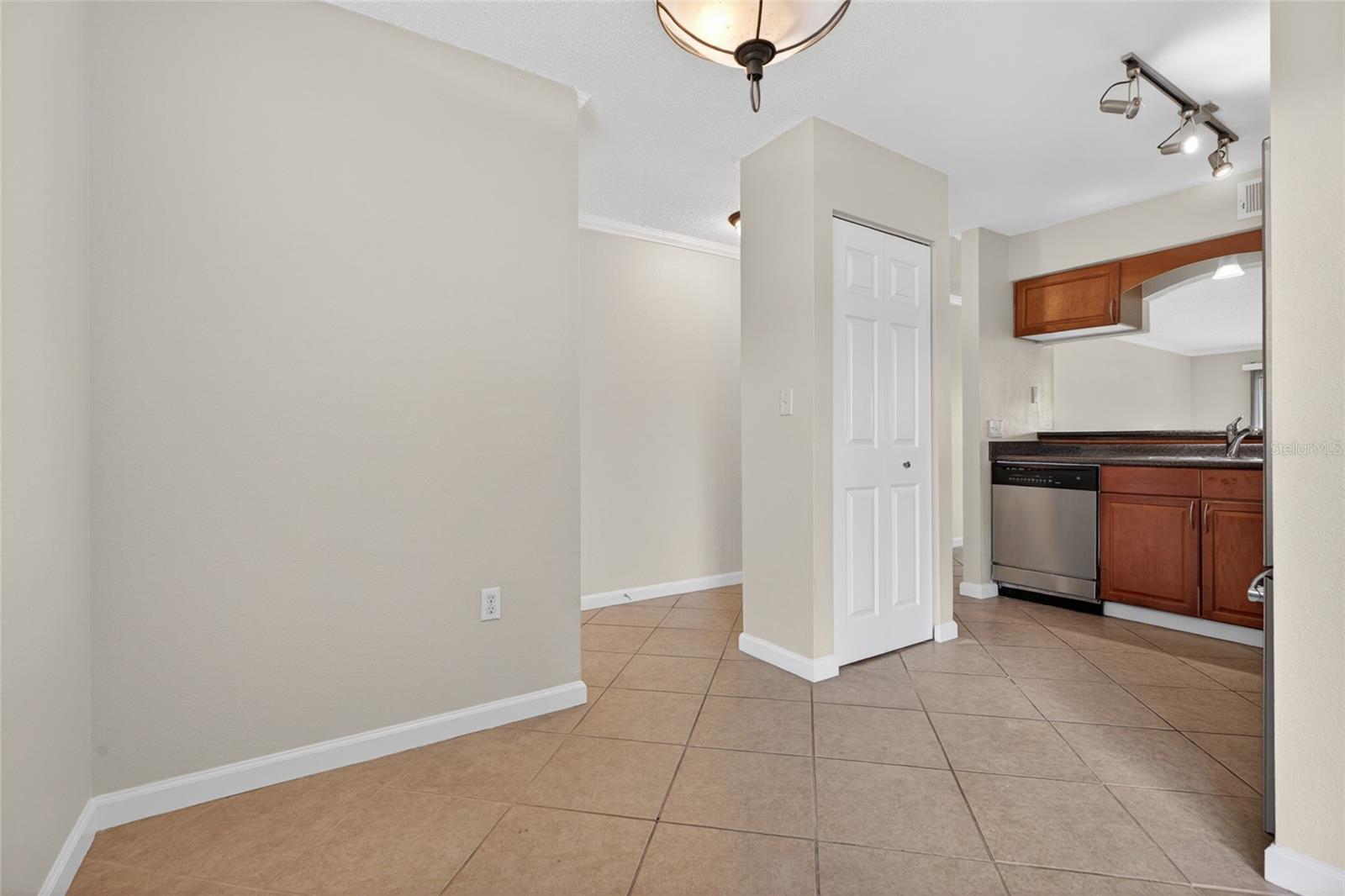 10125 Sailwinds Blvd N #104 Property Photo 10