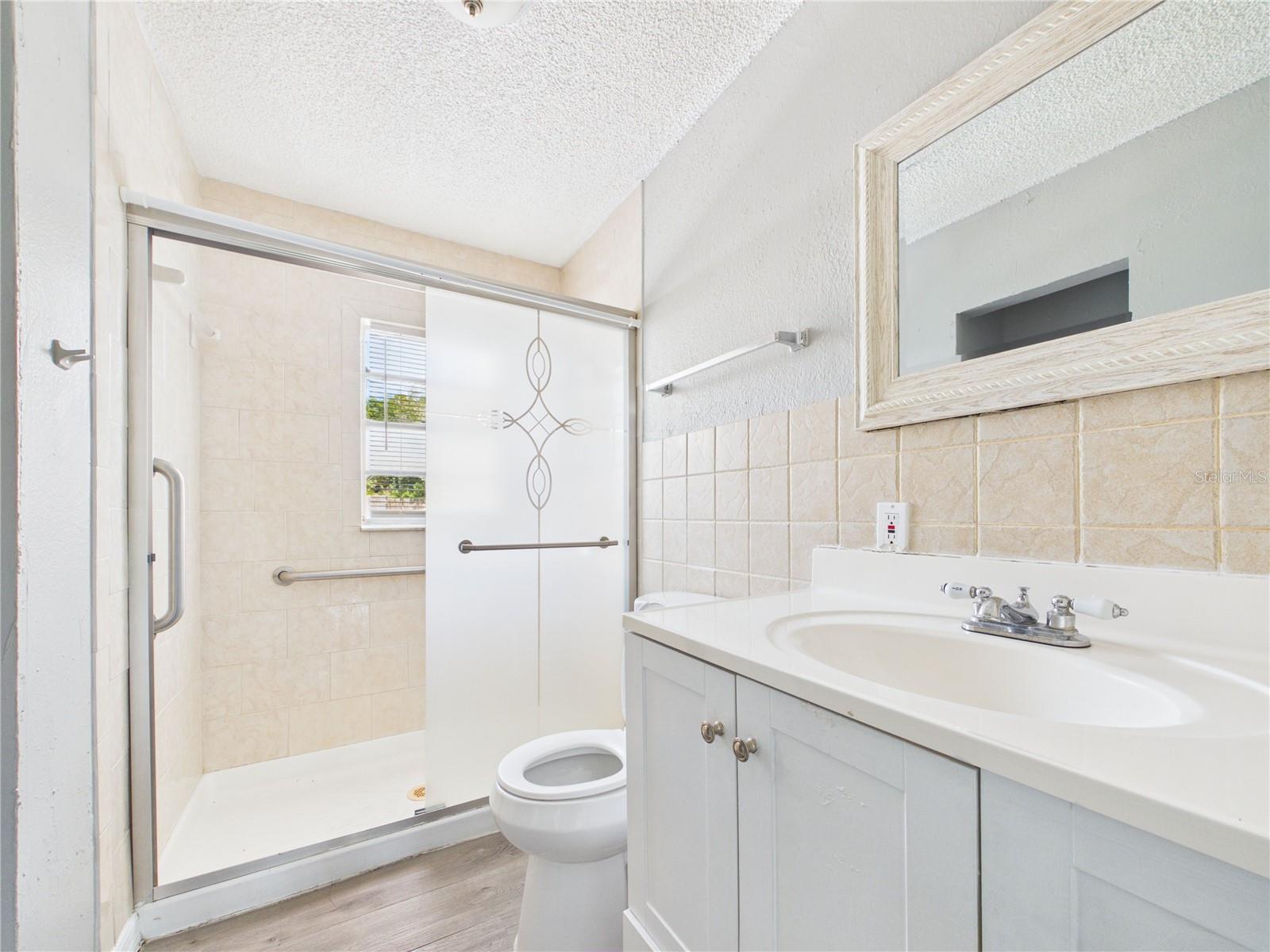 605 S Disston Ave Property Photo 11