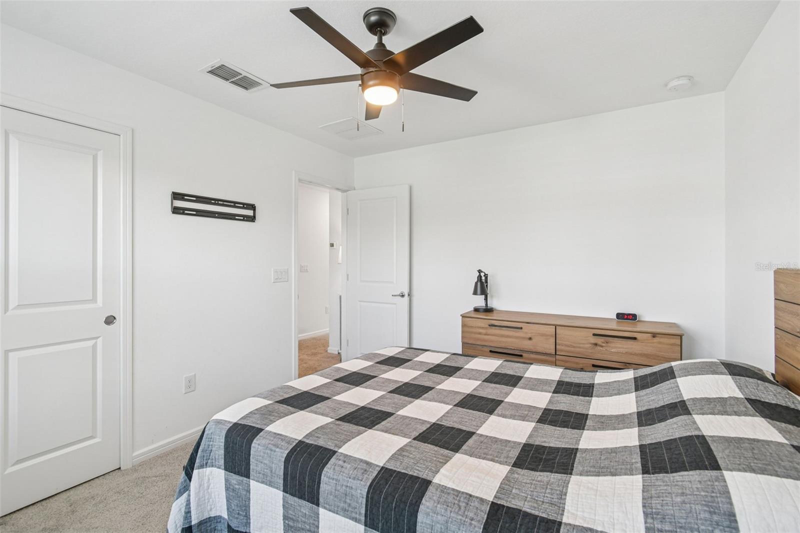 14161 Hammock Crest Way Property Photo 32