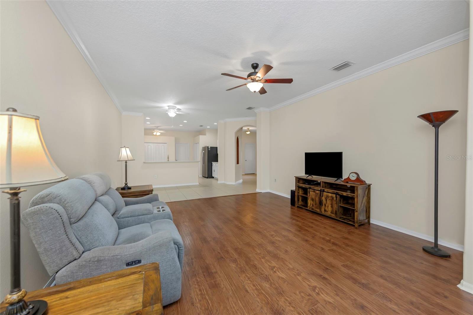 19238 Weymouth Dr Property Photo 34