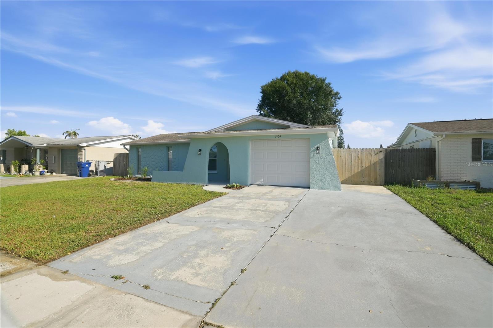 3104 SALISBURY DR Property Photo 1