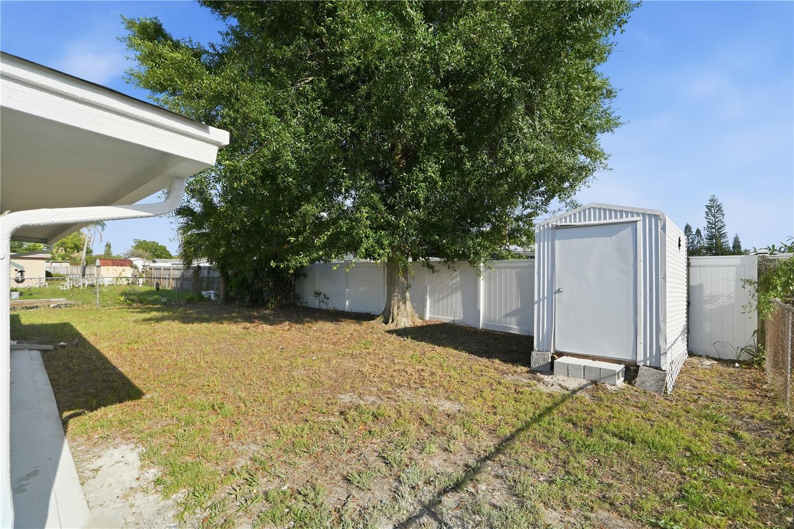 3104 Salisbury Dr Property Photo 27