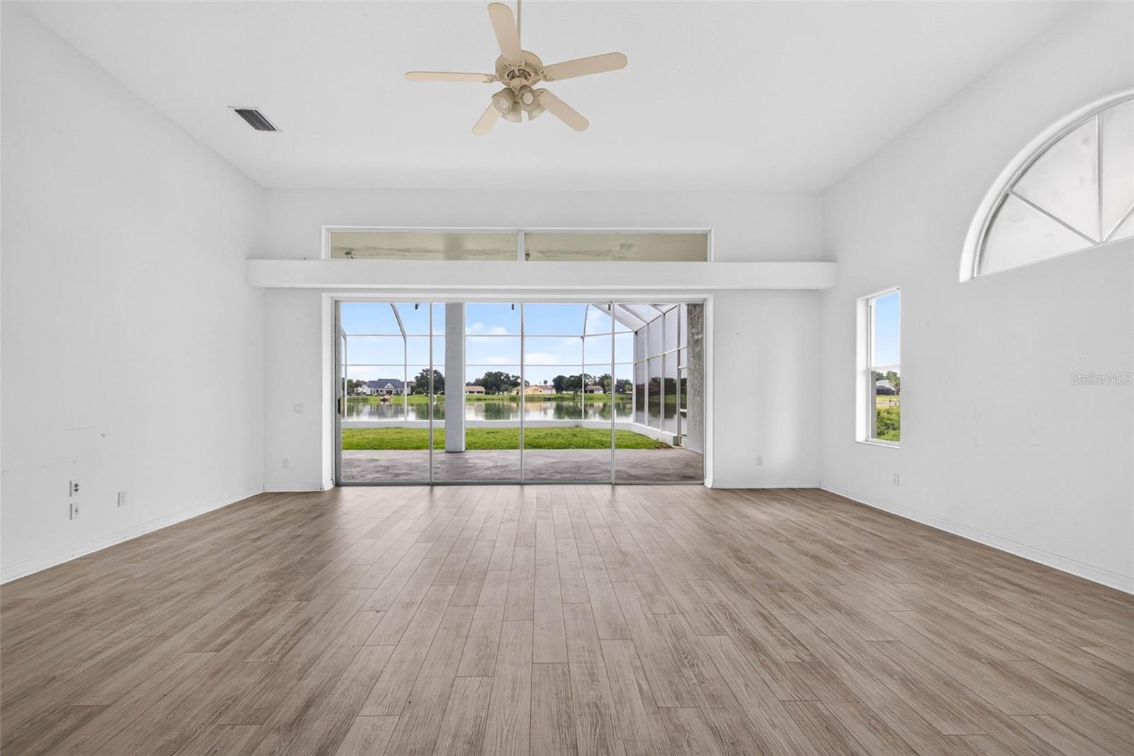8911 Riverlachen Way Property Photo 72