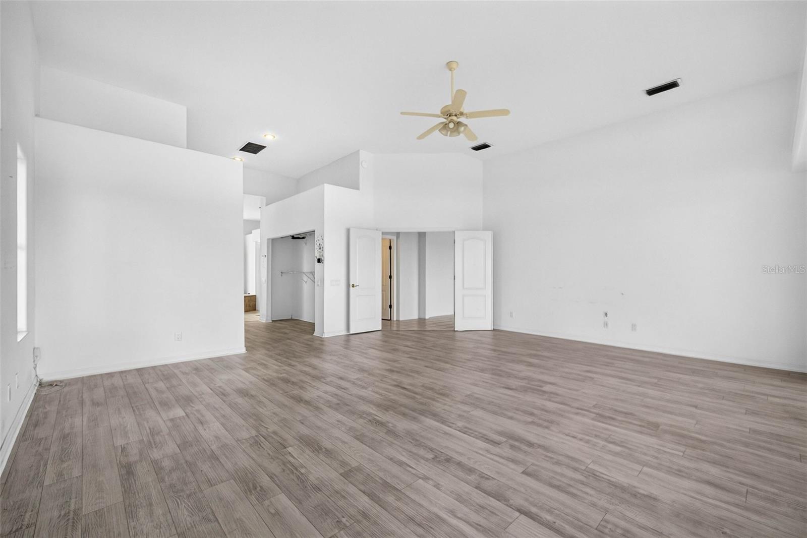 8911 Riverlachen Way Property Photo 73