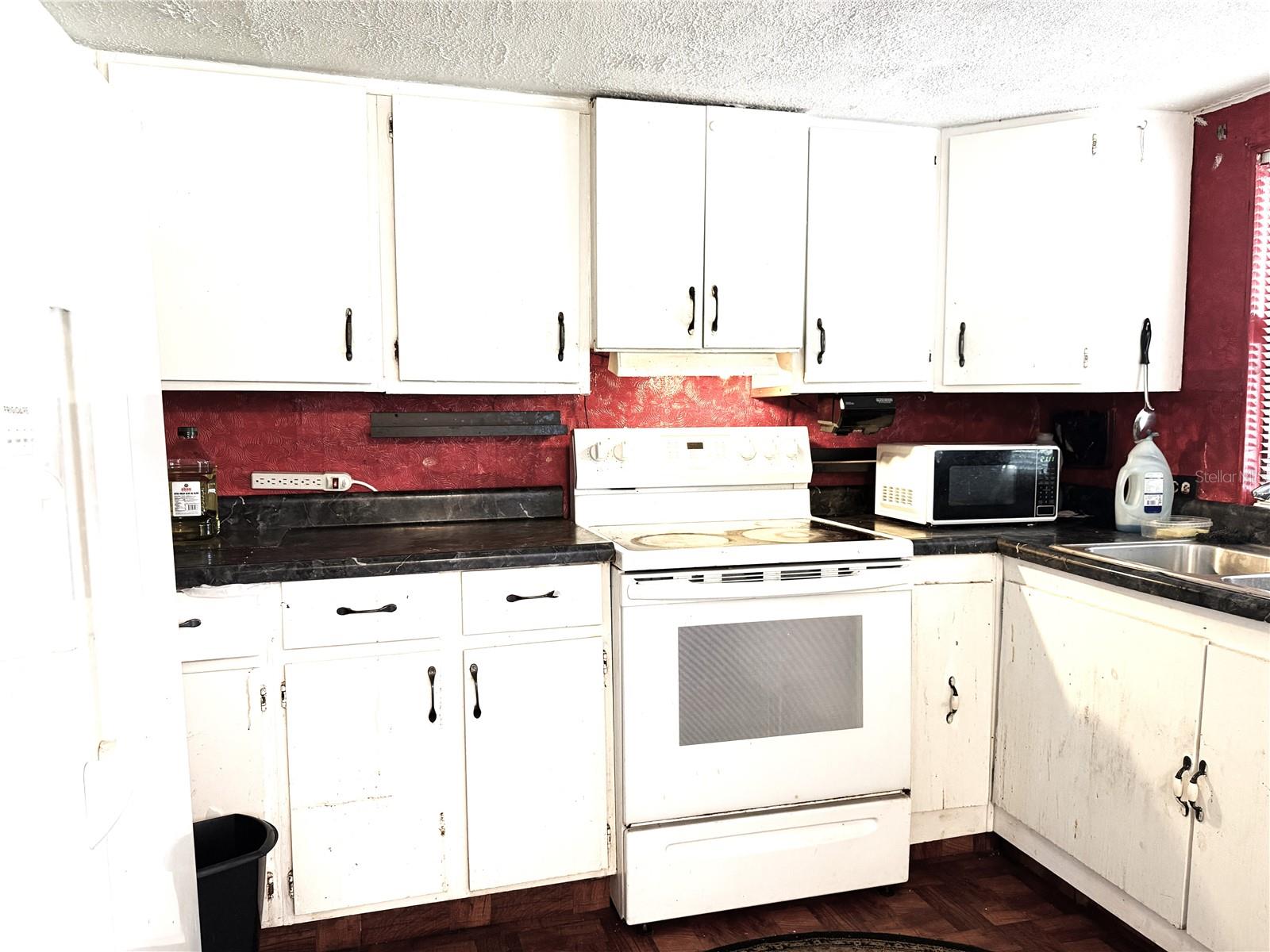 10006 Causey Pl Property Photo 16