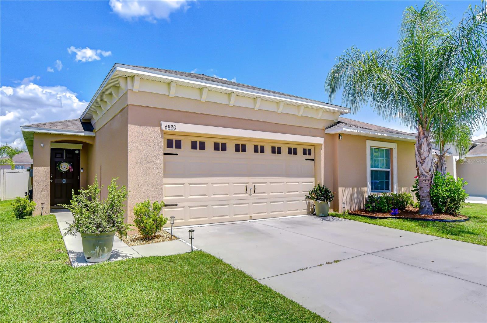 6820 Hazelnut Spice Dr Property Photo 1