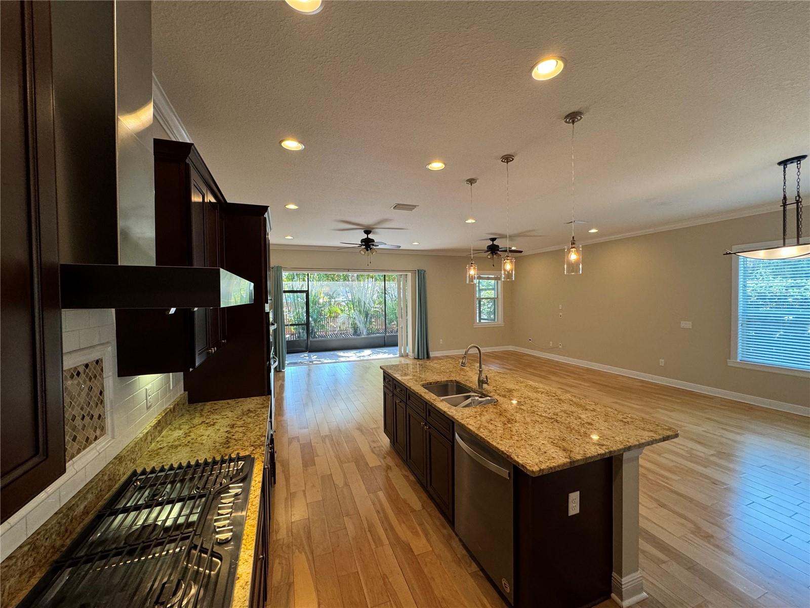 606 S Lincoln Ave #3 Property Photo 6