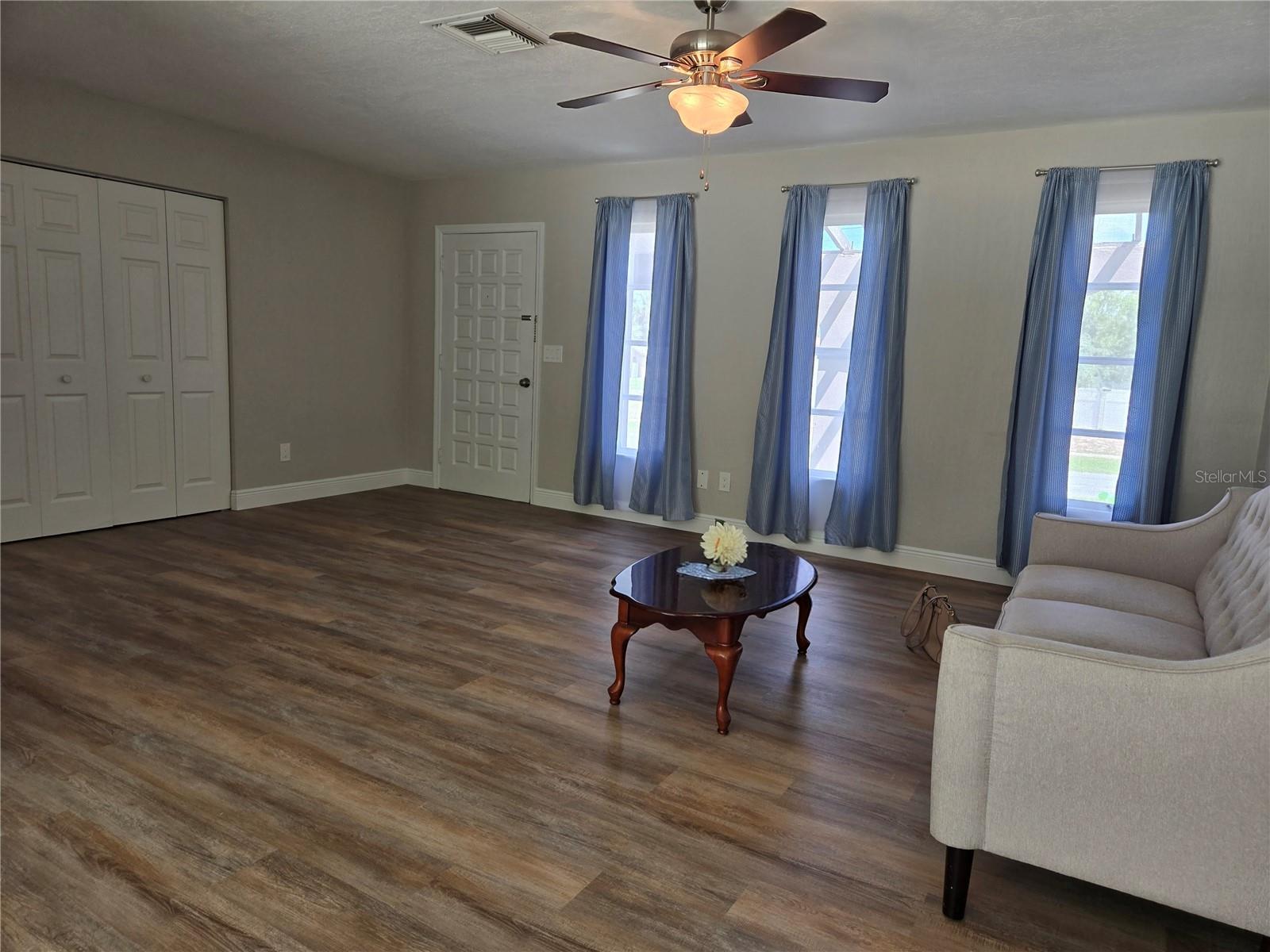 6070 Ashland Dr Property Photo 15
