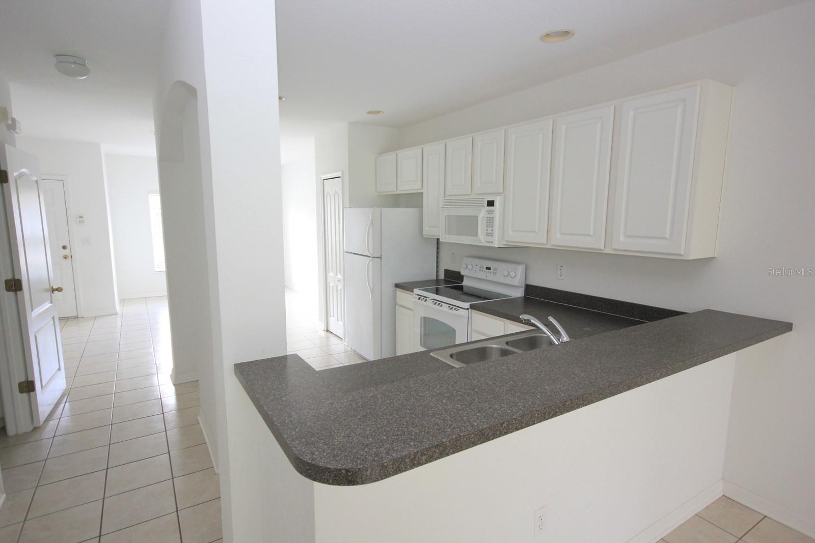 15643 Stable Run Dr Property Photo 2
