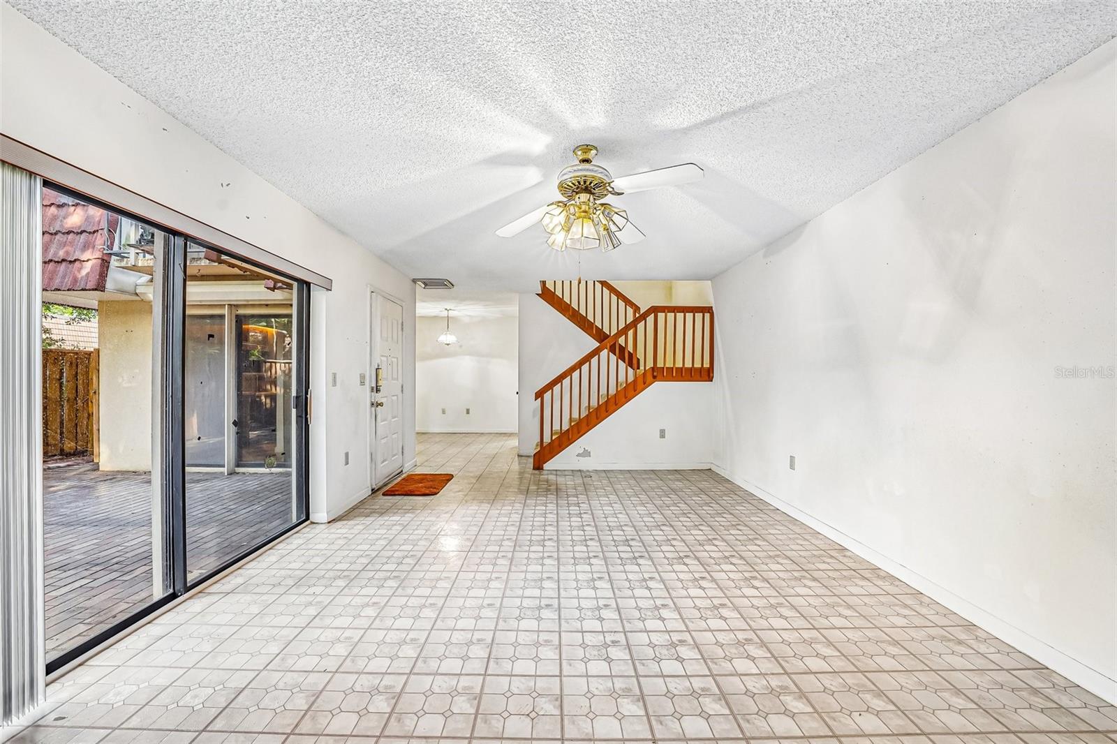 2707 12th Ct Property Photo 4