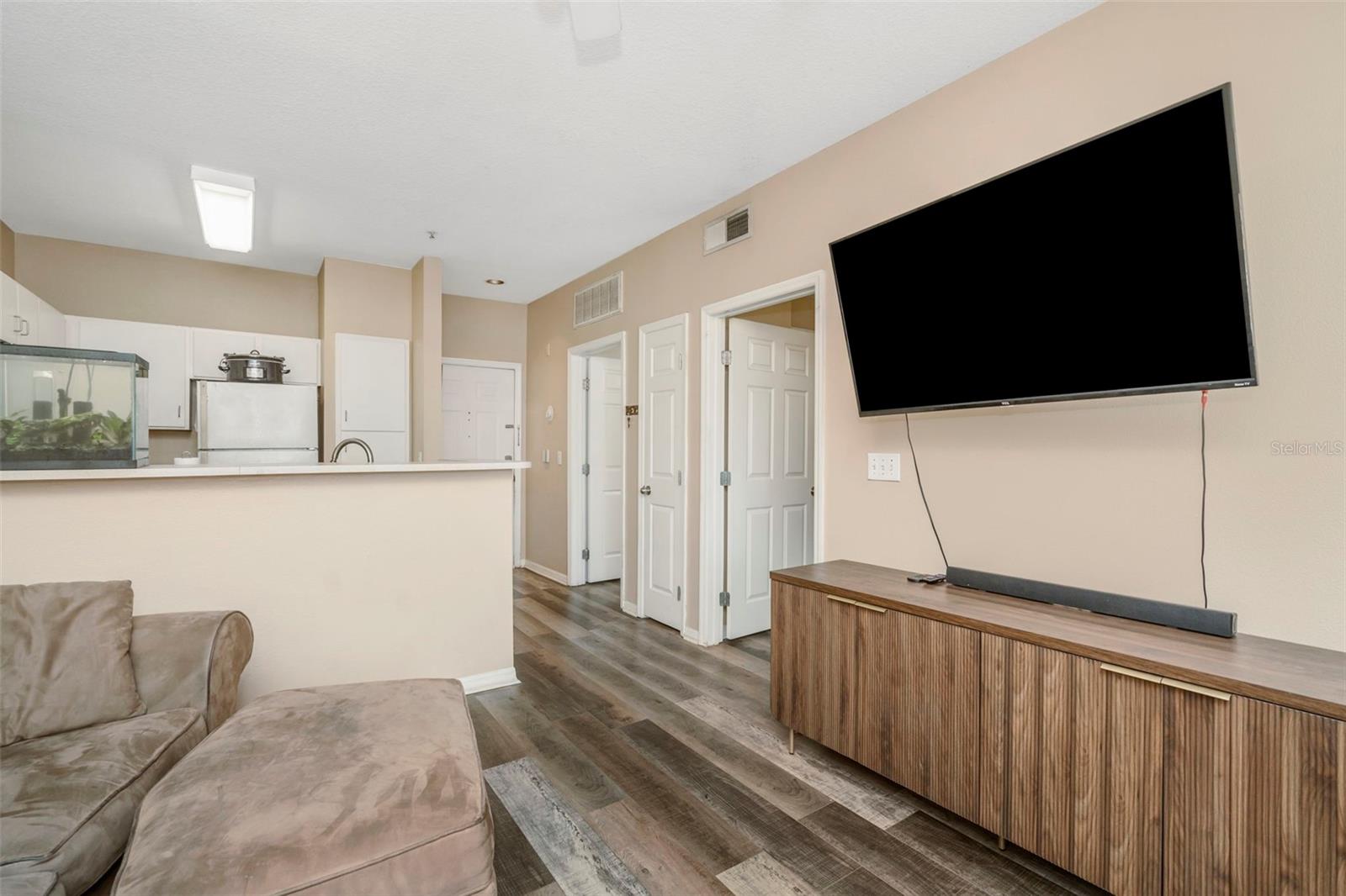 1810 E Palm Ave #5217 Property Photo 6