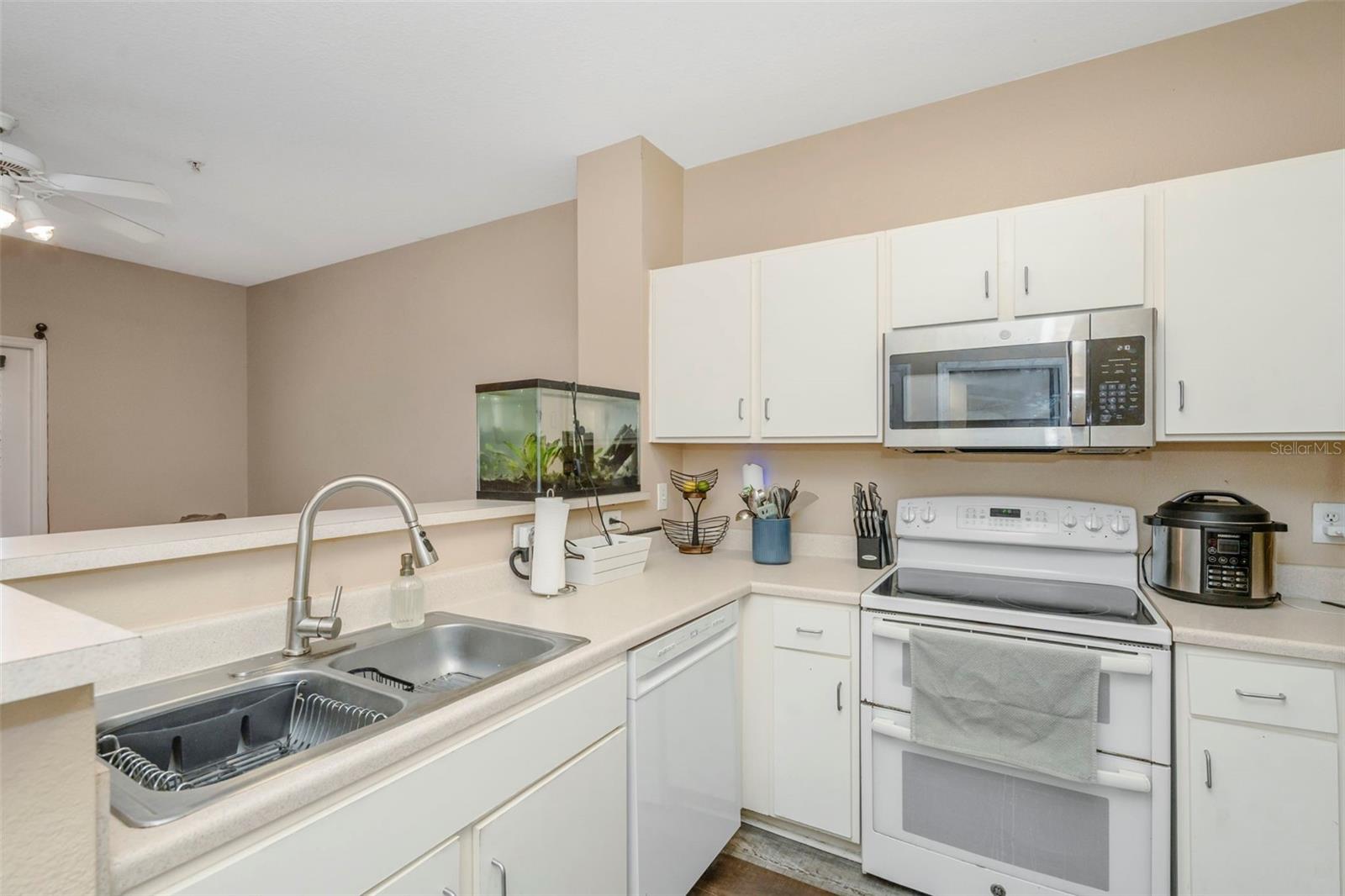 1810 E Palm Ave #5217 Property Photo 9