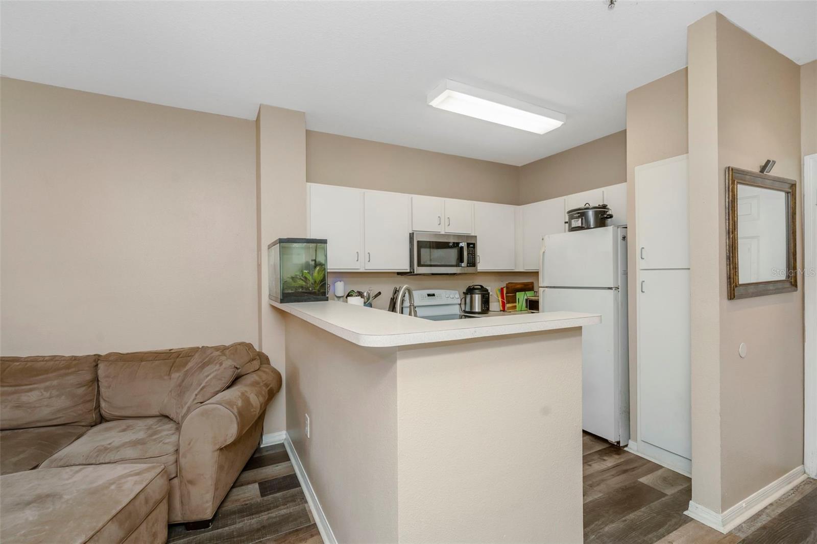 1810 E Palm Ave #5217 Property Photo 11