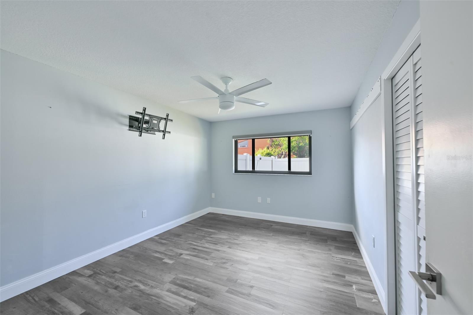 2701 Herndon St Property Photo 39