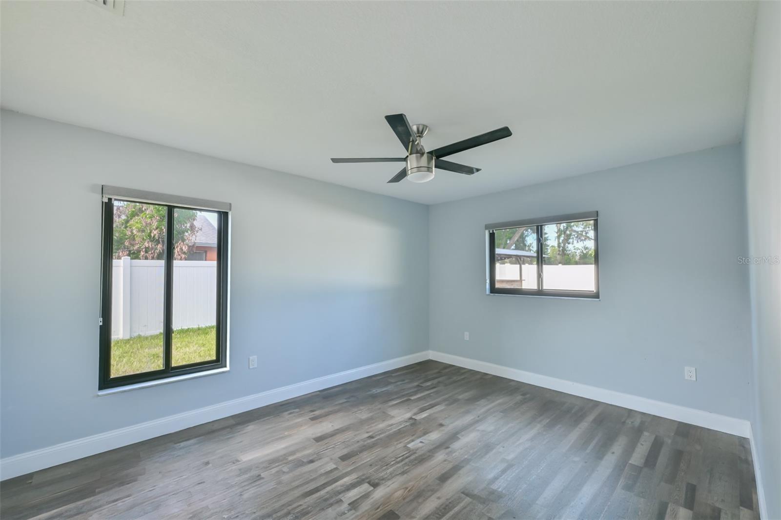 2701 Herndon St Property Photo 42