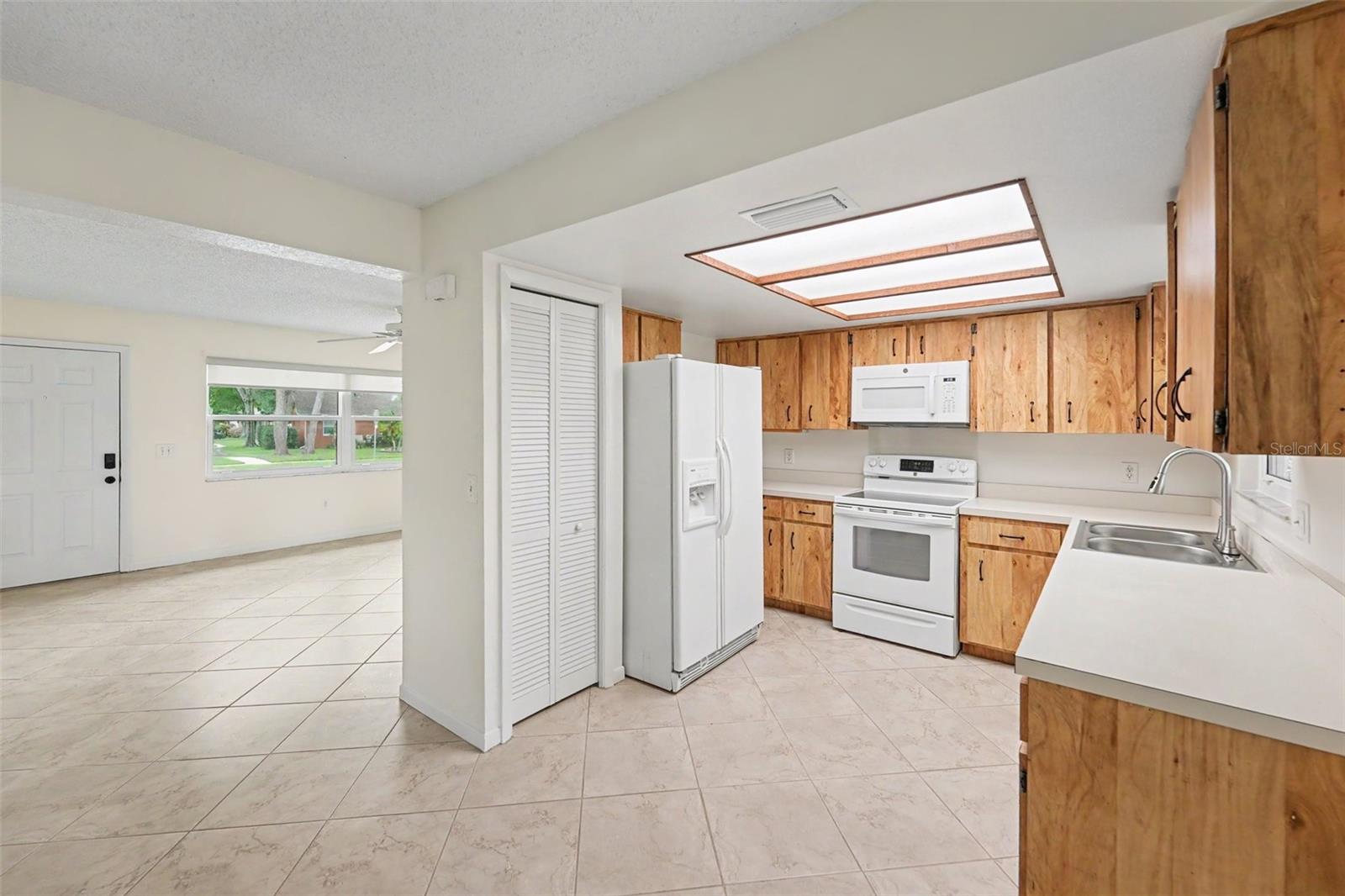 1836 Diane Dr Property Photo 11