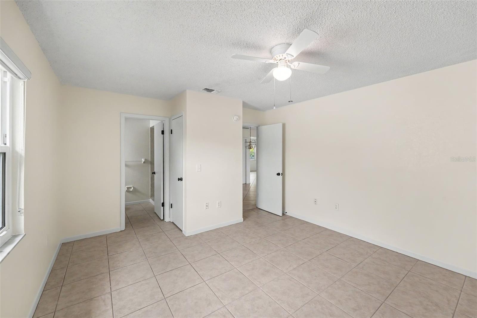 1836 Diane Dr Property Photo 12