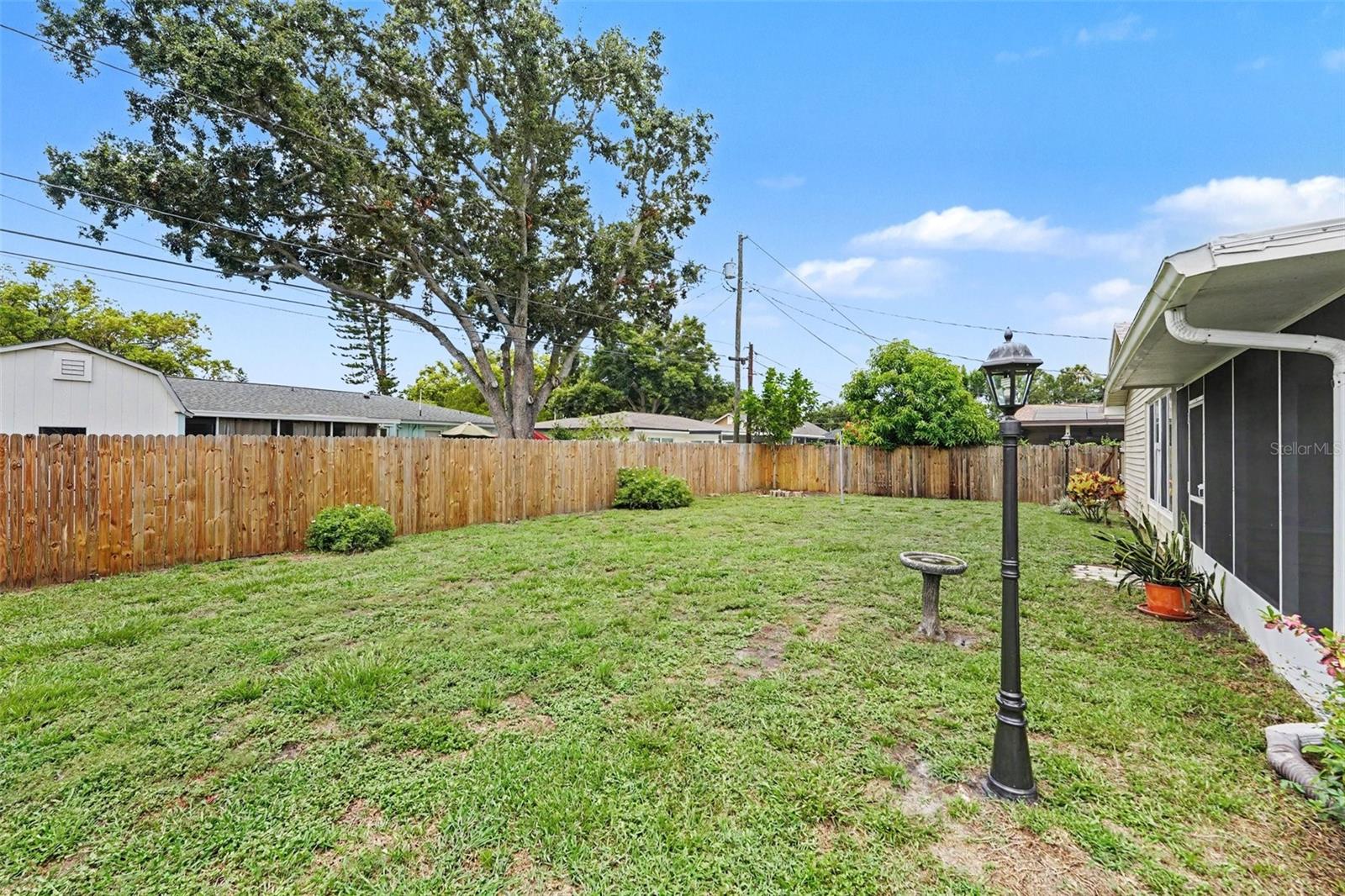 1836 Diane Dr Property Photo 24