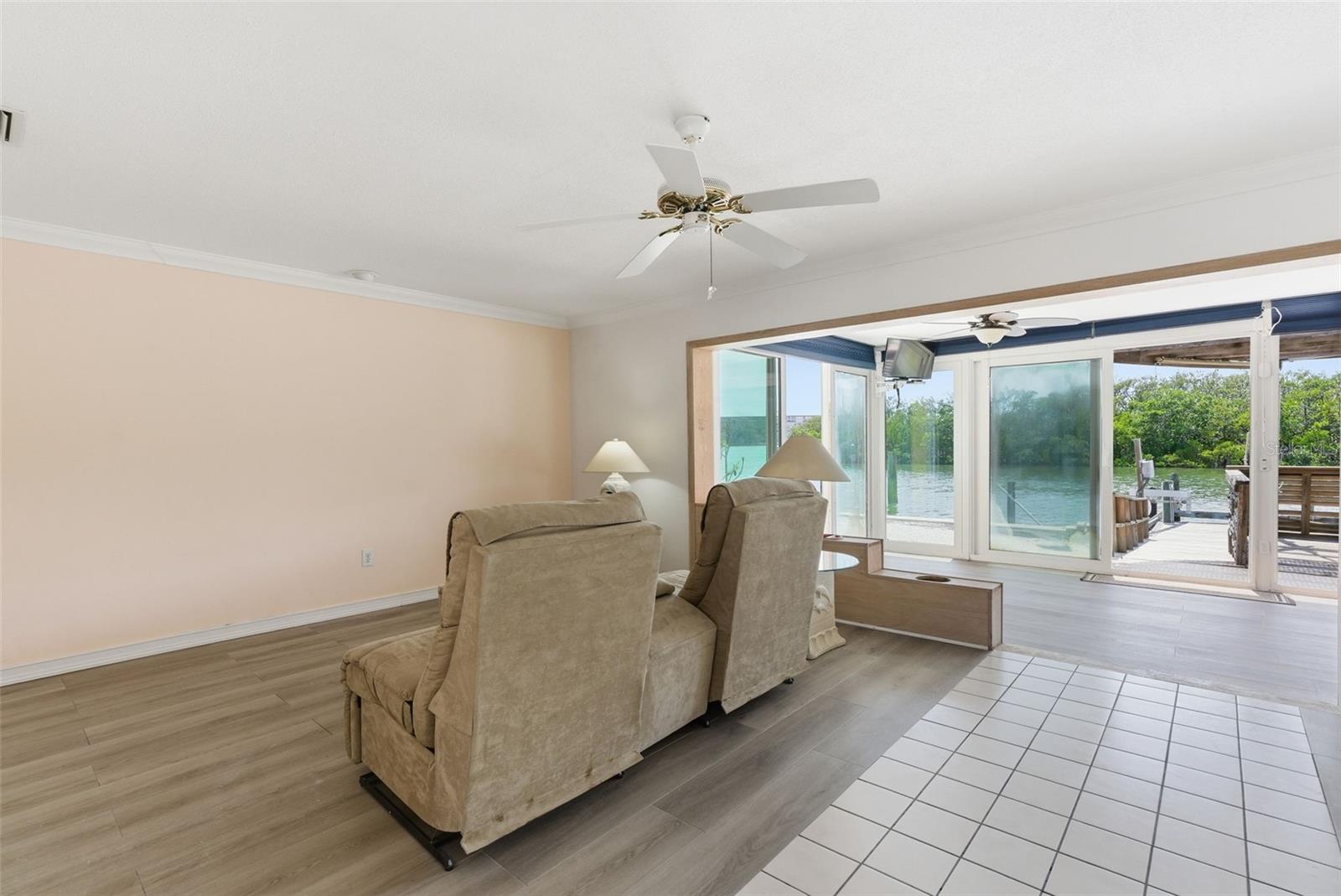 1421 Sea Gull Dr S Property Photo 30