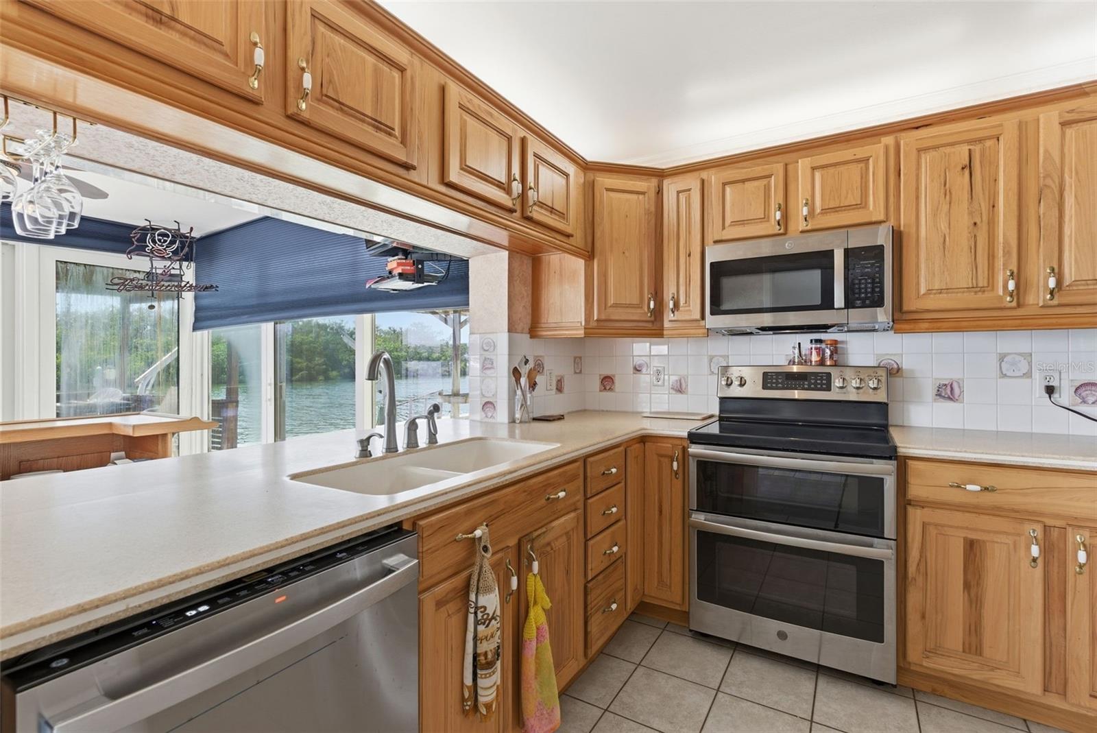 1421 Sea Gull Dr S Property Photo 40